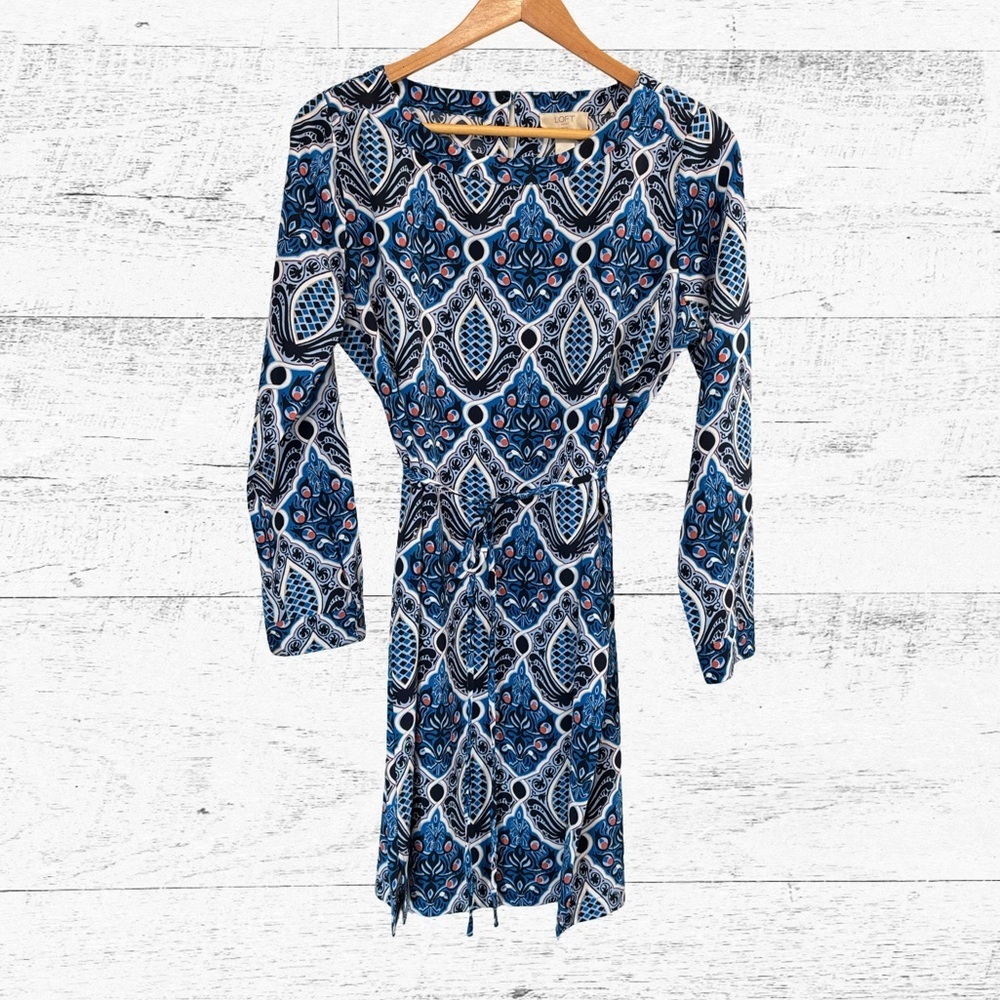 bundle 3 or more LOFT Navy and White Patterned Long Sleeve Dress